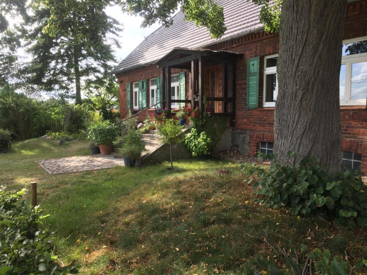 Ferienwohnung Zum Schwalbennest Wredenhagen Exterior foto